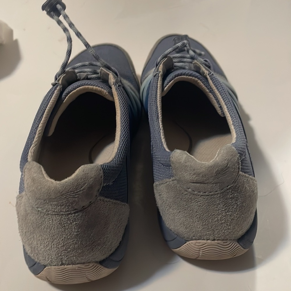 Dansko Shoes Size 39 - Picture 6 of 8